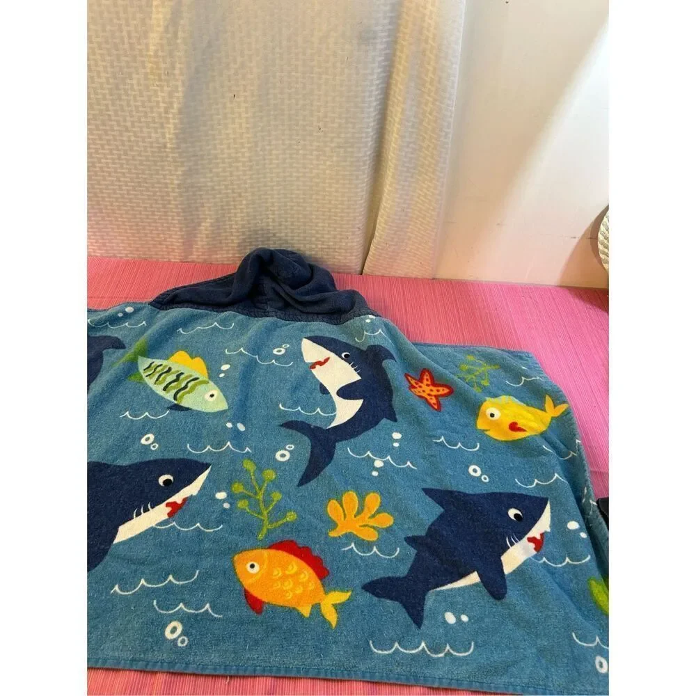 Shark blue hooded towel 100 cotton rn 57623‎ 24x48